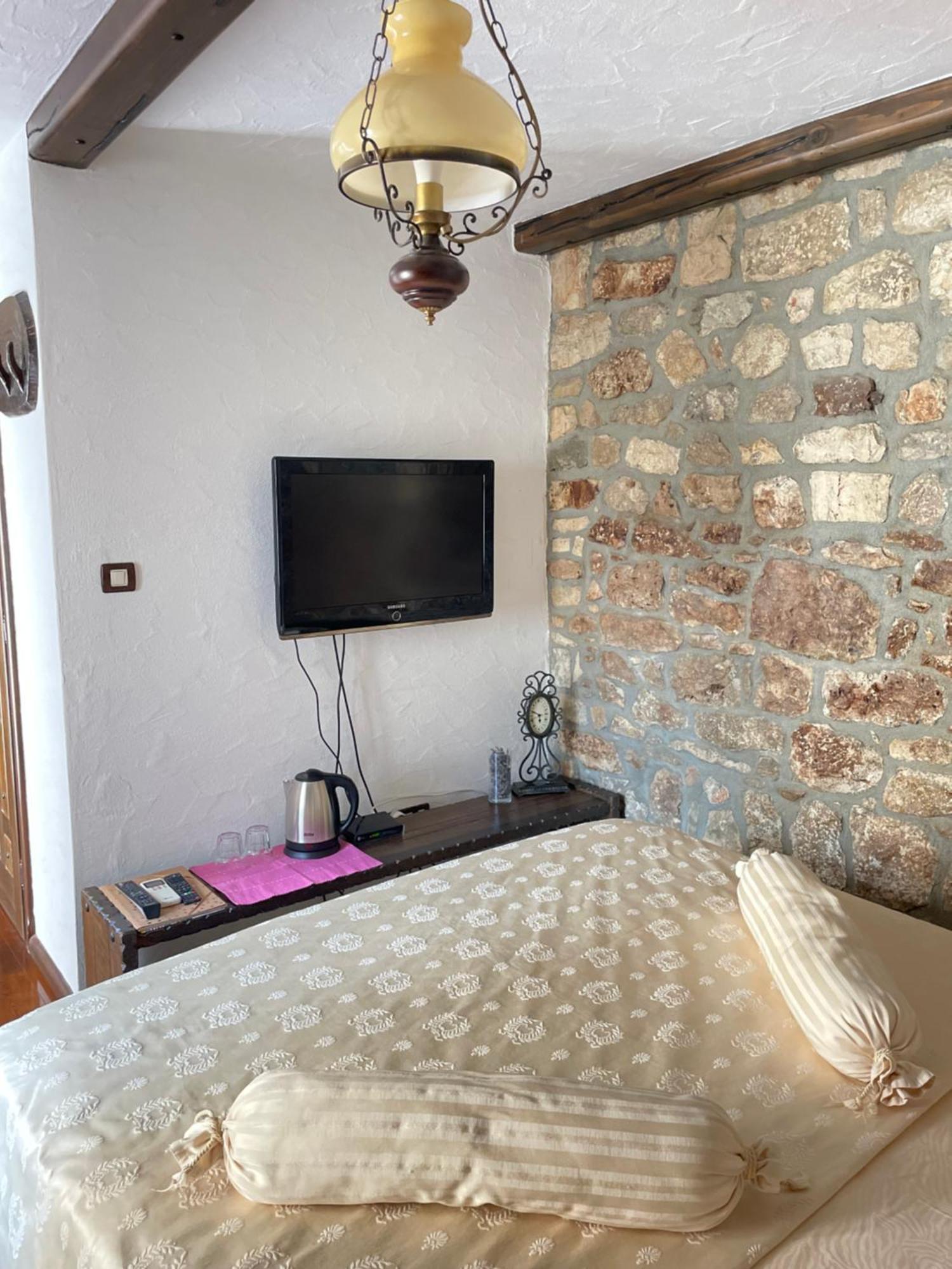 Stone House Srida Apartment บาชกาโวดา ภายนอก รูปภาพ